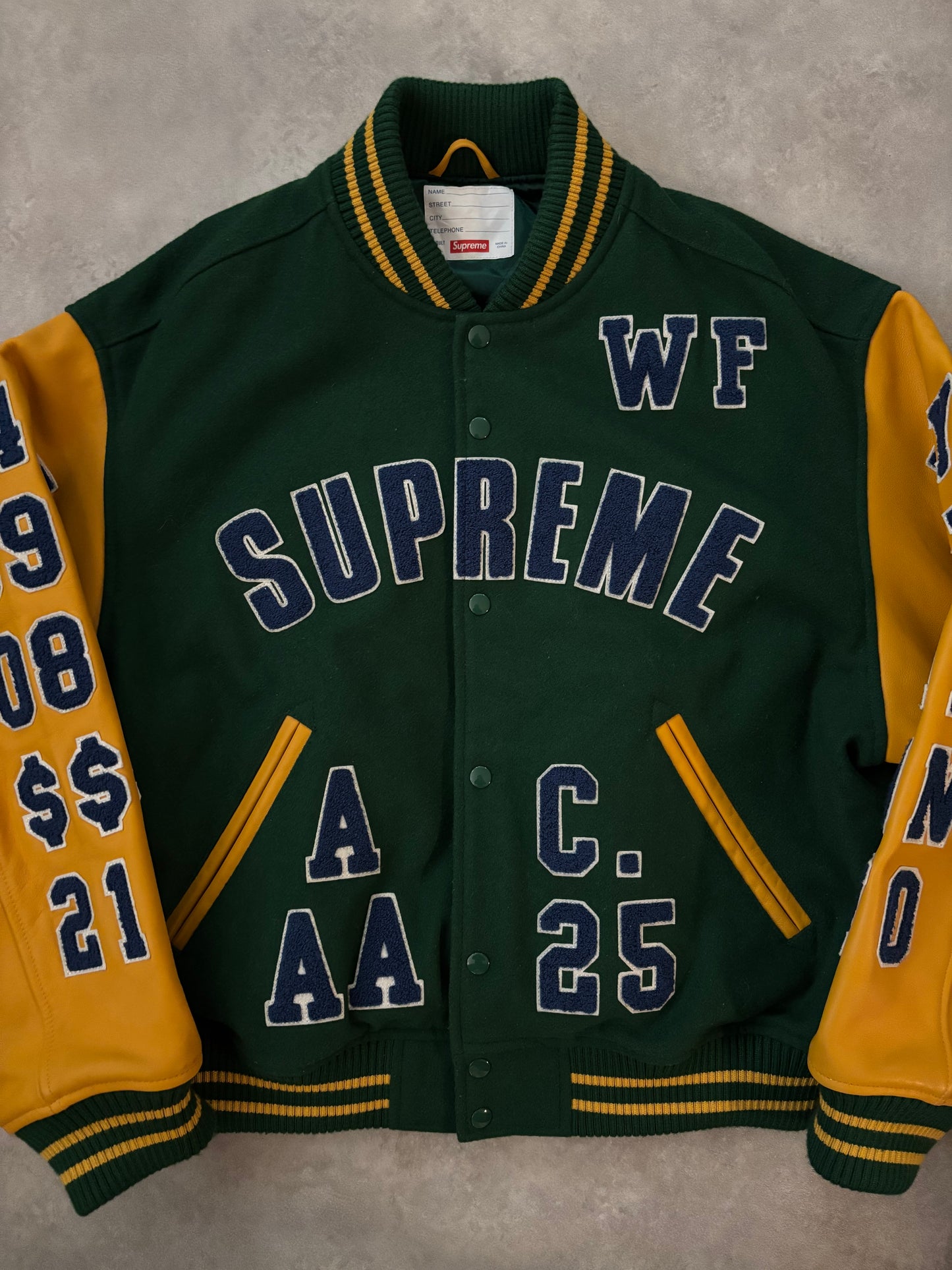 Supreme Praises Varsity Jacket (Str. L)