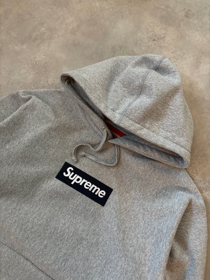 Supreme Box Logo Hooded Sweatshirt (Str. M)