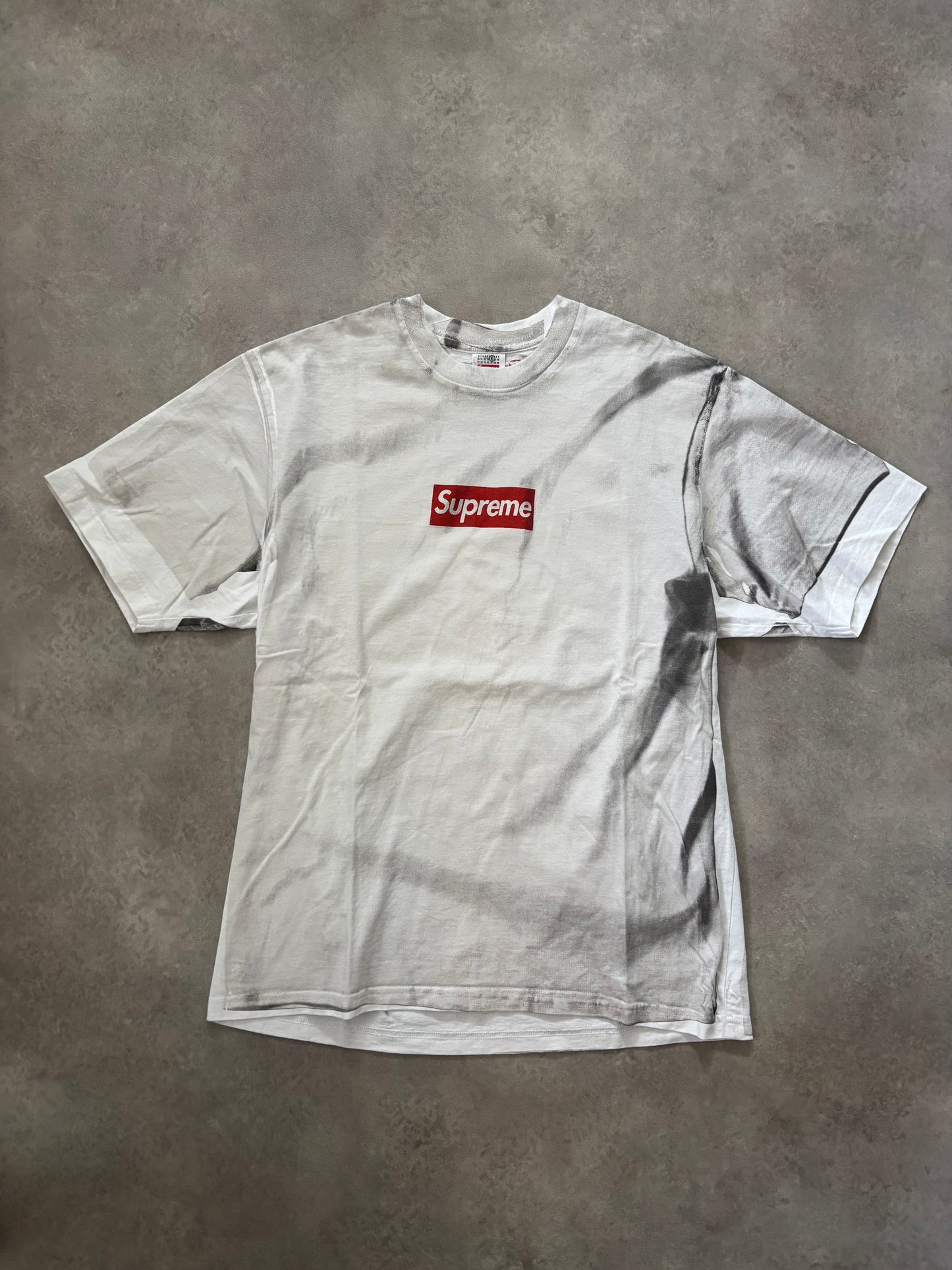 Supreme MM6 Maison Margiela Box Logo Tee (Str. S)