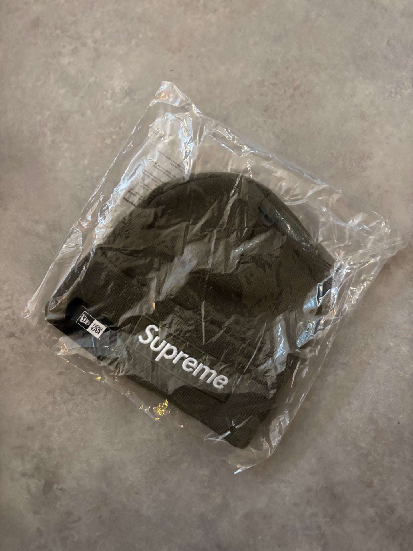 Supreme New Era Box Logo Beanie