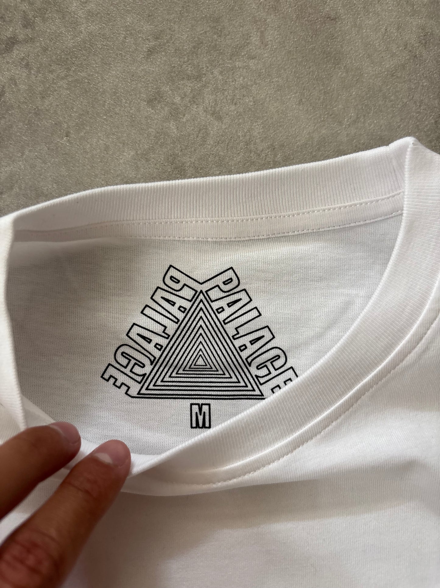 Palace 09 Tri-Ferg Tee (Str. M)