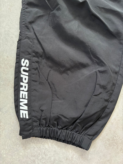 Supreme Warm Up Pant (Str. M)