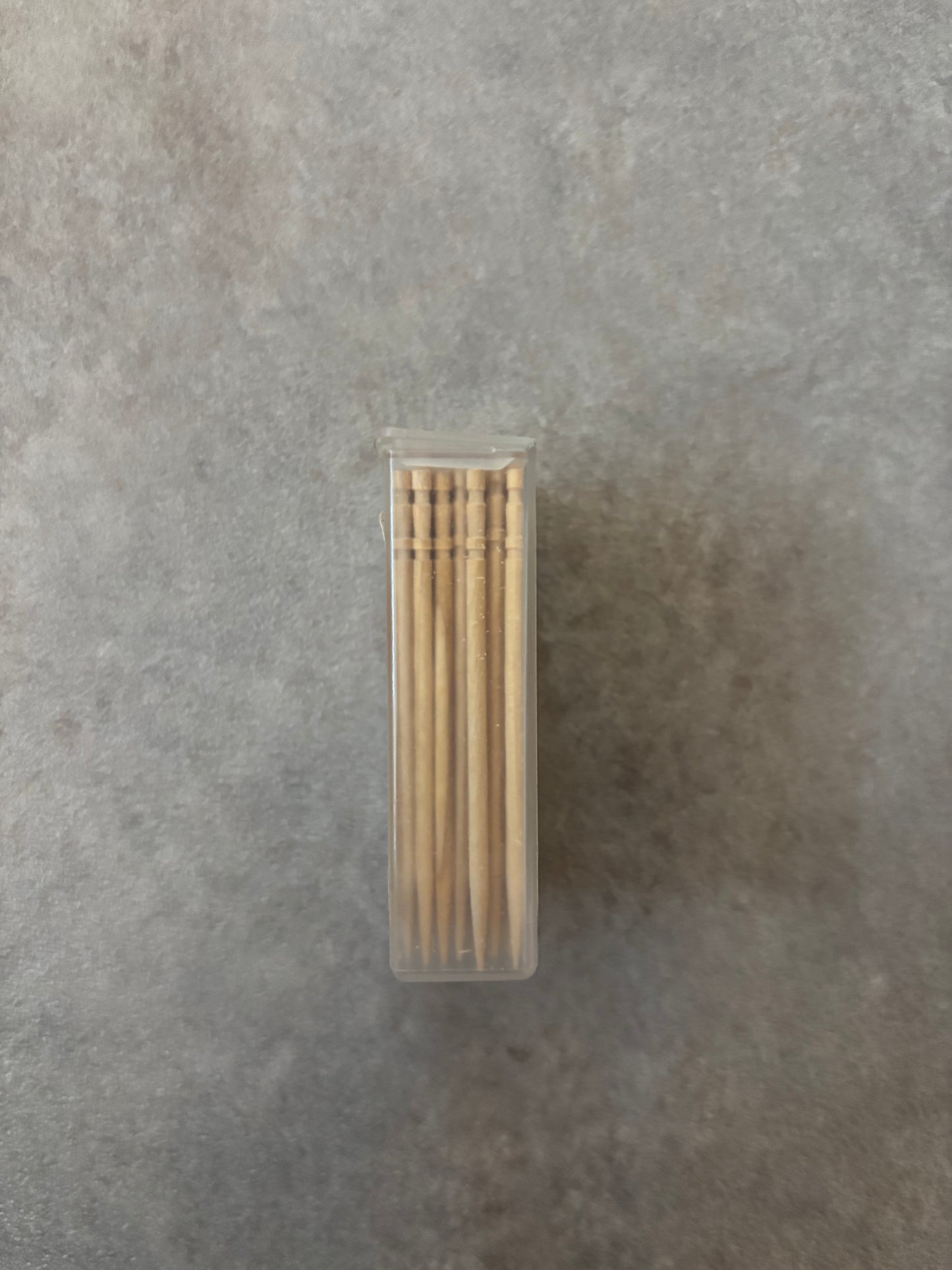 Supreme Cinnamon Toothpicks