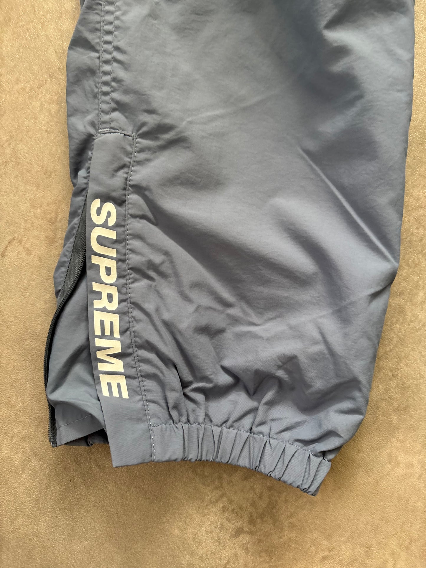 Supreme Warm Up Pant (Str. M)