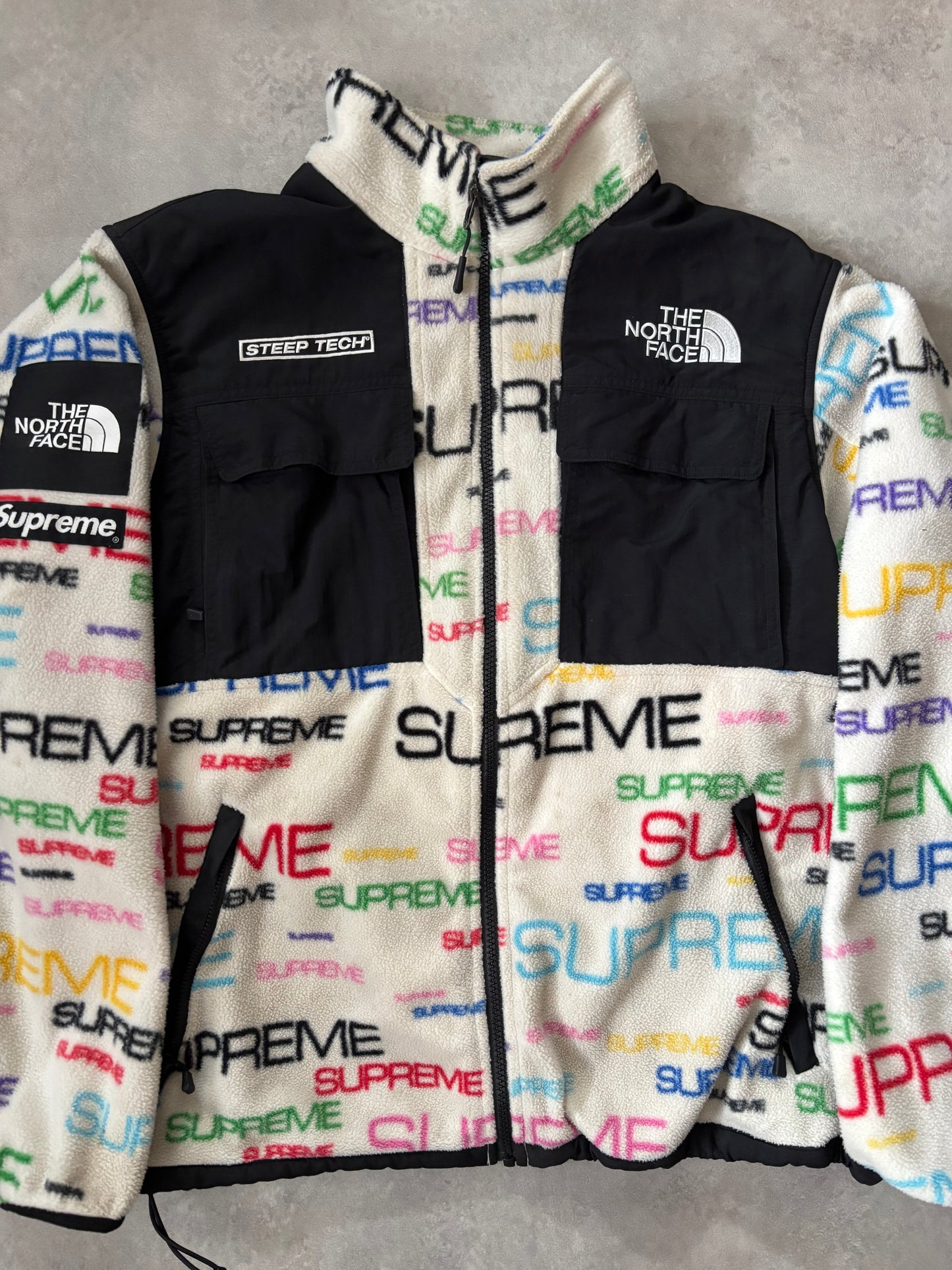 Supreme The North Face Steep Tech Fleece Jacket (Str. L)
