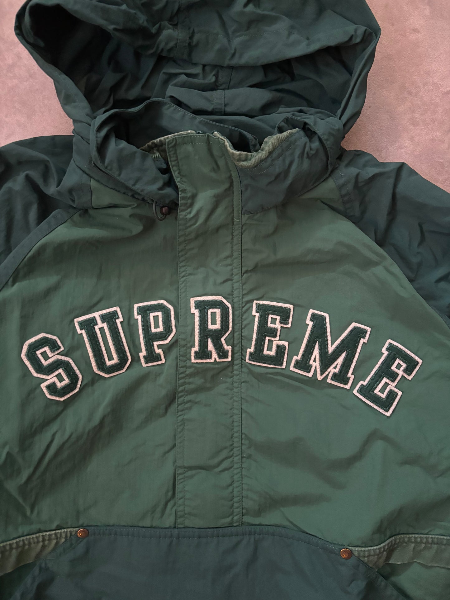 Supreme Court Half Zip Pullover Dark Green (Str. L)