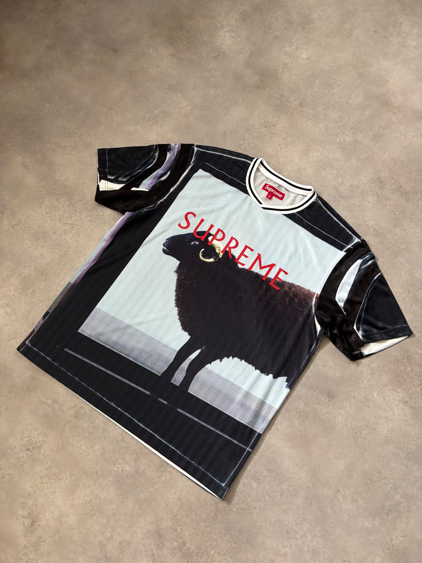 Supreme x Damien Hirst Soccer Jersey (Str. M)