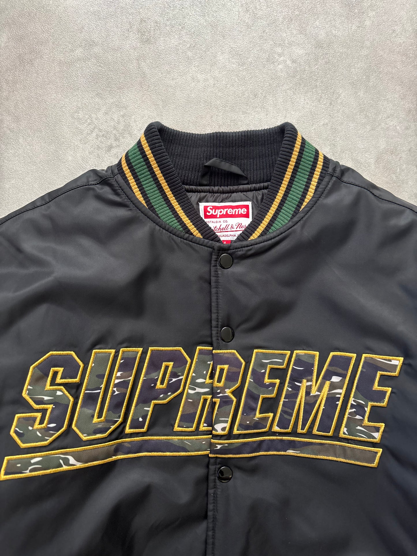 Supreme Mitchell & Ness Varsity Jacket (Str. L)