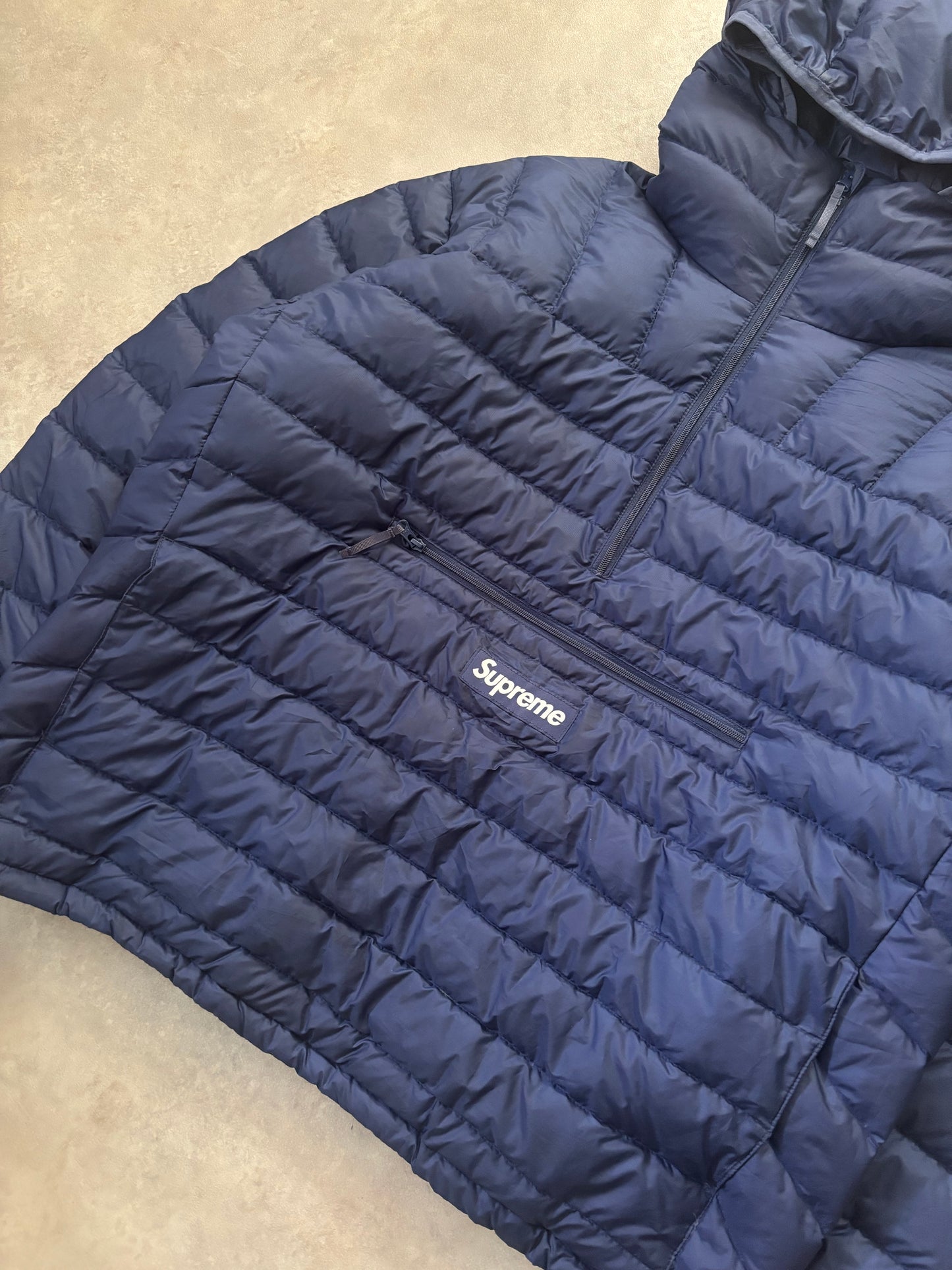 Supreme Micro Down Half Zip Hooded Pullover (Str. L)