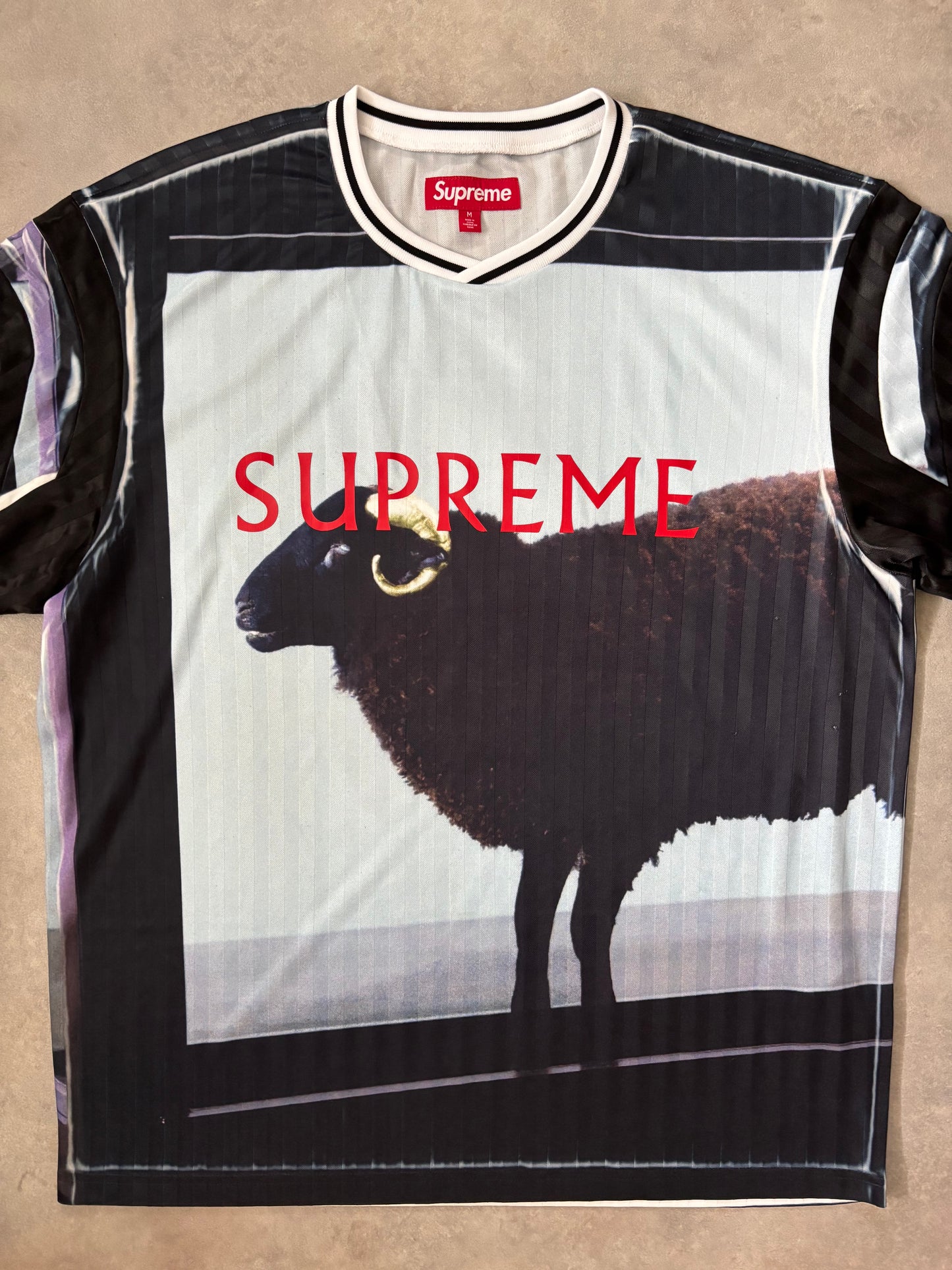 Supreme x Damien Hirst Soccer Jersey (Str. M)