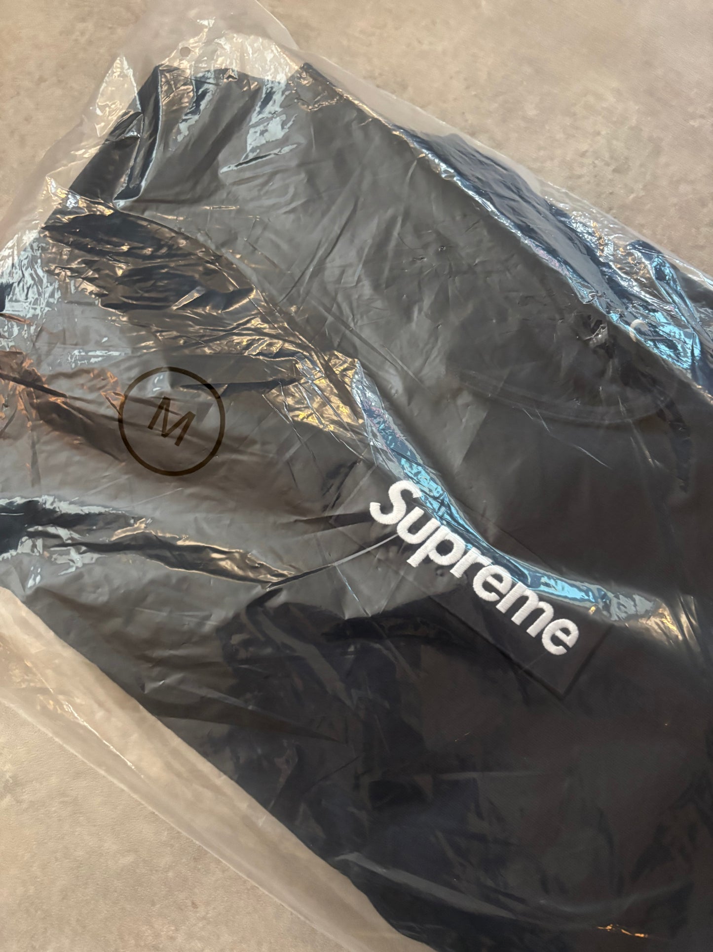 Supreme Box Logo Hooded Sweatshirt (Str. M)