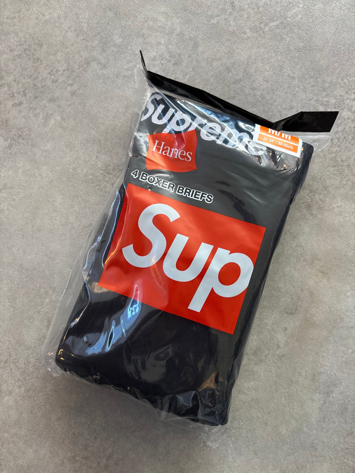 Supreme Hanes Boxers (4 Pack) (Str. M)