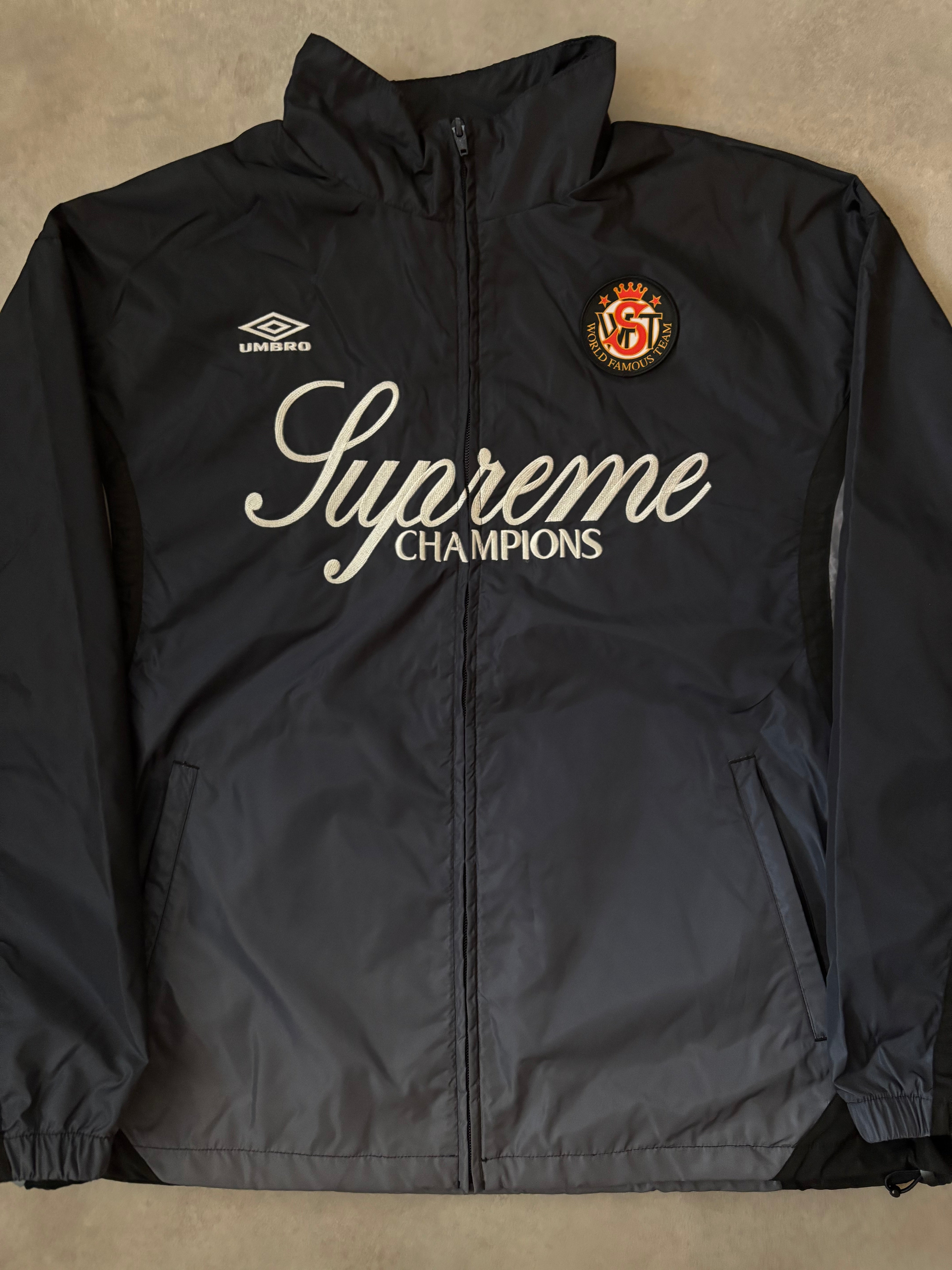 Supreme x Umbro Gradient Track Jacket (Str. M) – KbhArchives