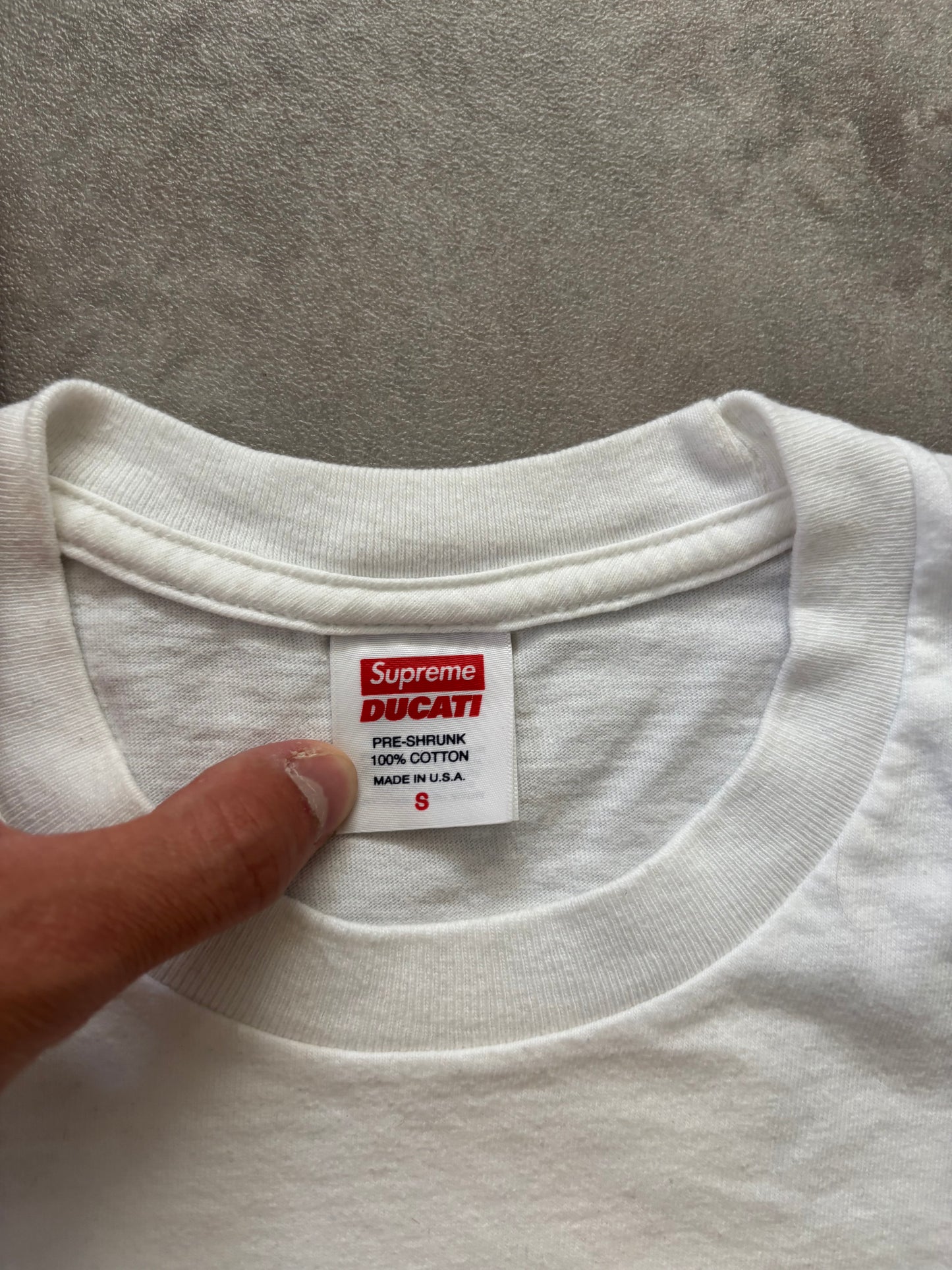 Supreme Ducati Logo Tee (Str. S)