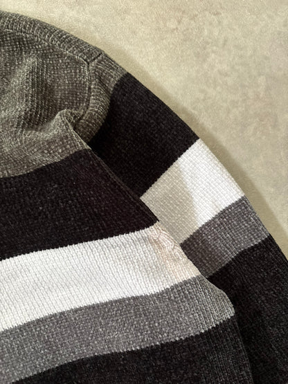 Supreme Chenille Sweater (Str. M)