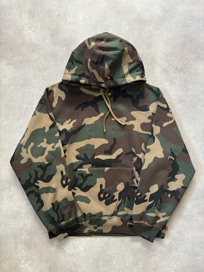 Supreme Satin Applique Hooded Sweatshirt (Str. M)
