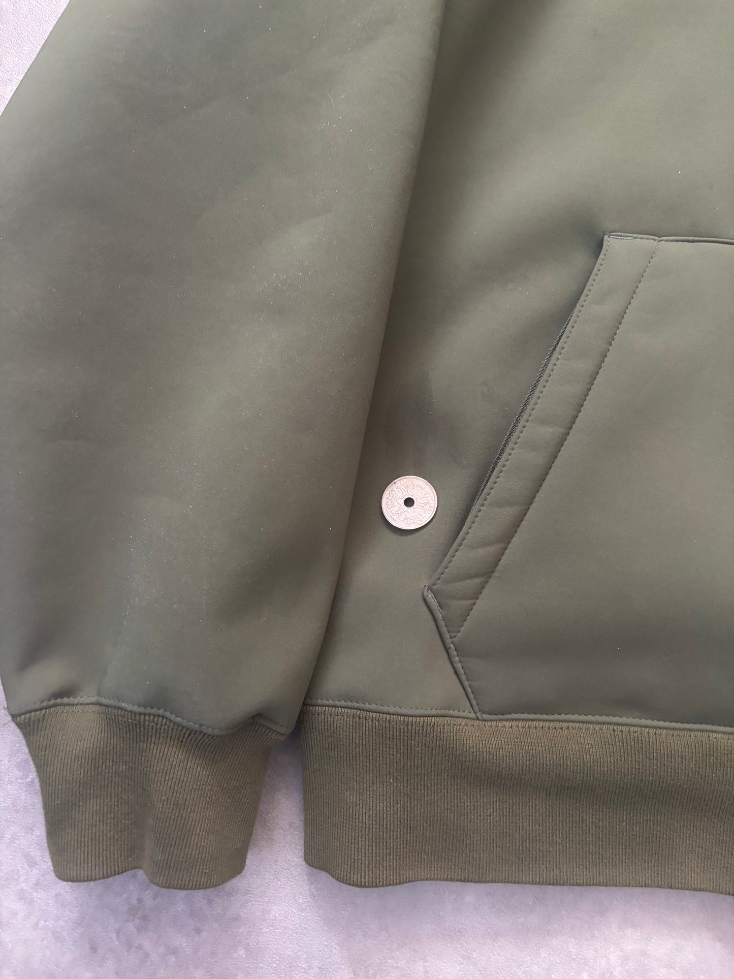 Supreme Windstopper Zip Up Hooded Sweatshirt (Str. M)