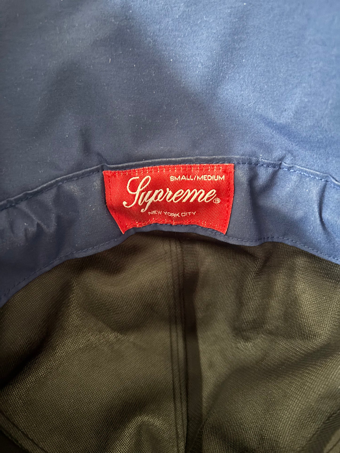 Supreme GORE-TEX Sunshield Hat (Str. S/M)