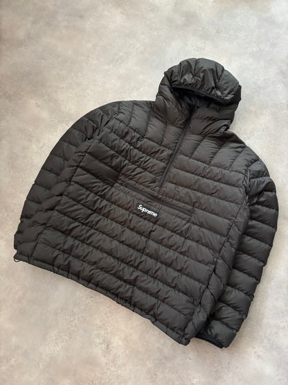 Supreme Micro Down Half Zip Hooded Pullover (Str. L)