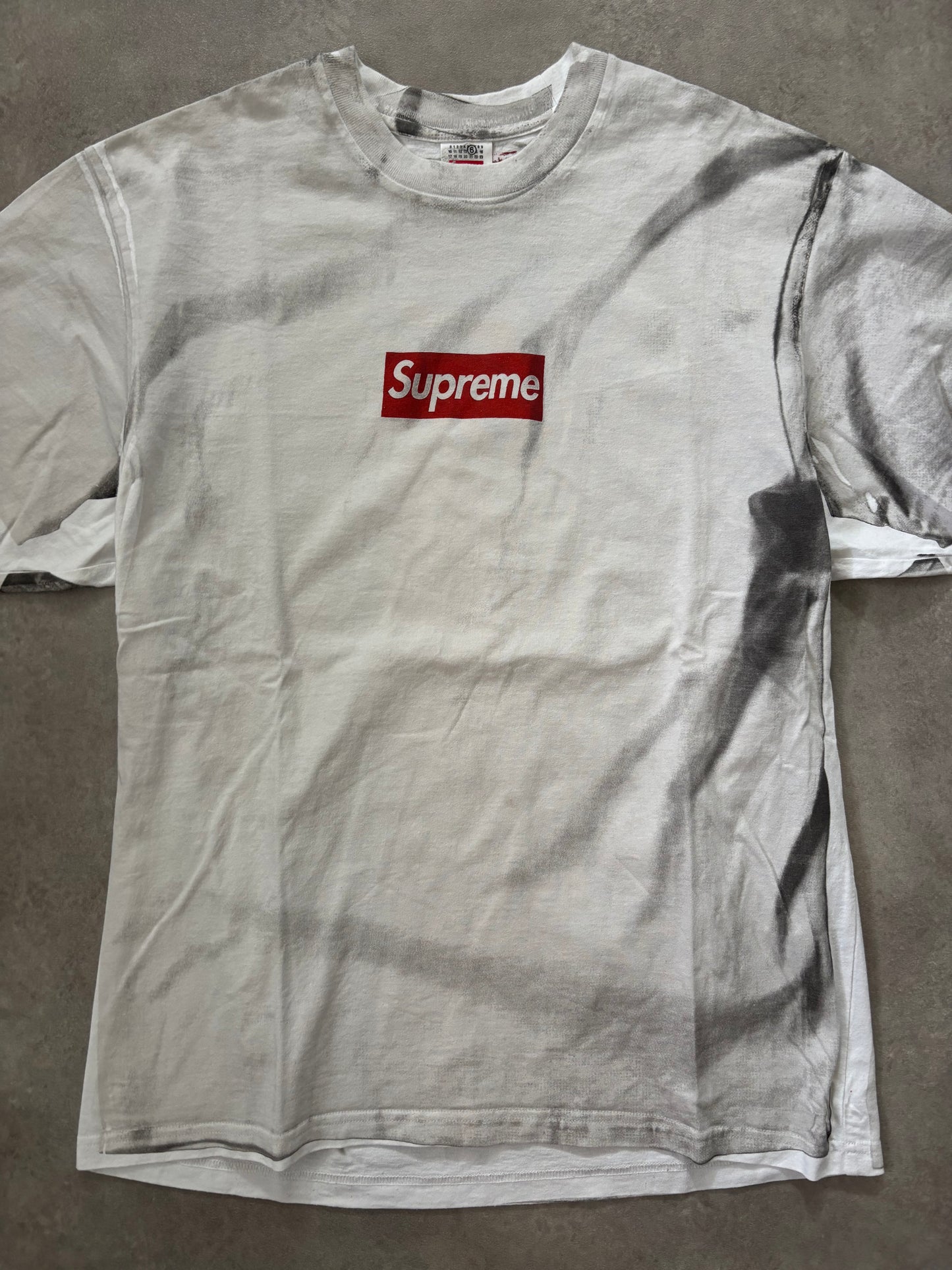 Supreme MM6 Maison Margiela Box Logo Tee (Str. S)