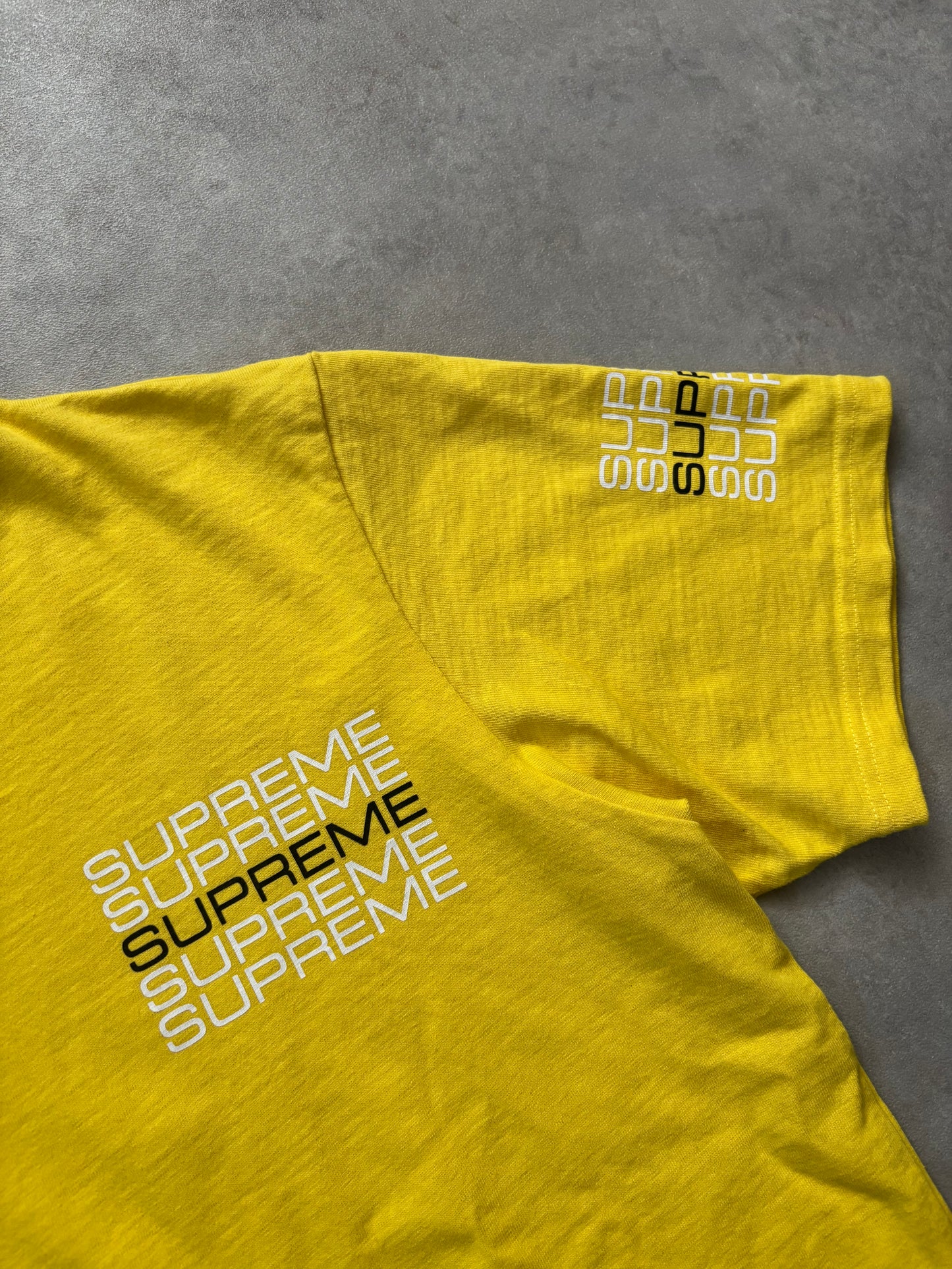 Supreme Stack Logo Tee (Str. L)