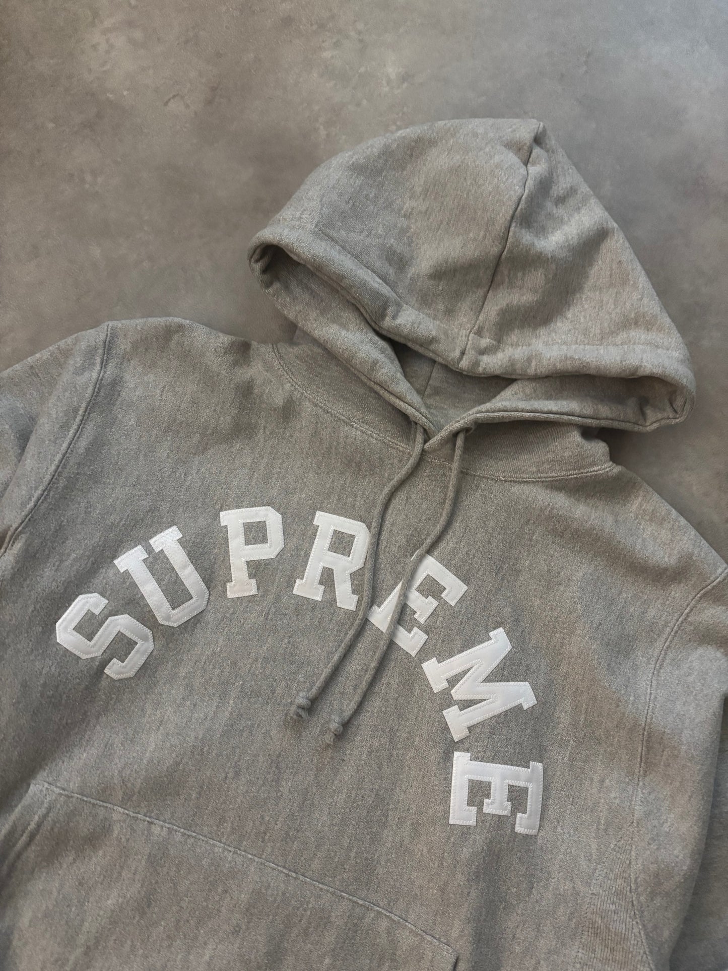 Supreme Champion Hooded Sweatshirt (Str. S)
