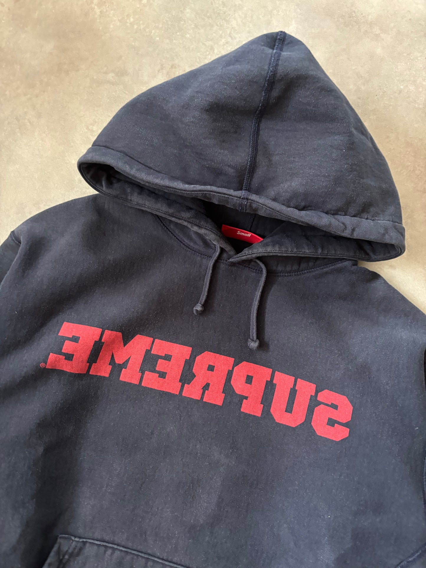Supreme Reverse Hoodie (Str. S)