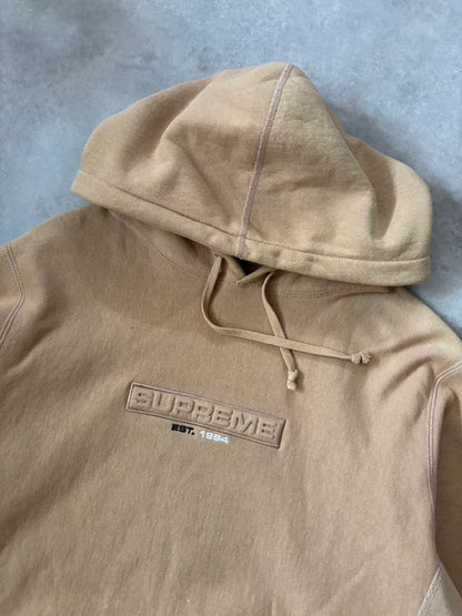 Supreme Embossed Logo Hoodie (Str. M)