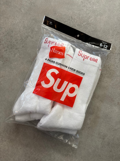 Supreme Hanes Crew Socks (4 Pack)