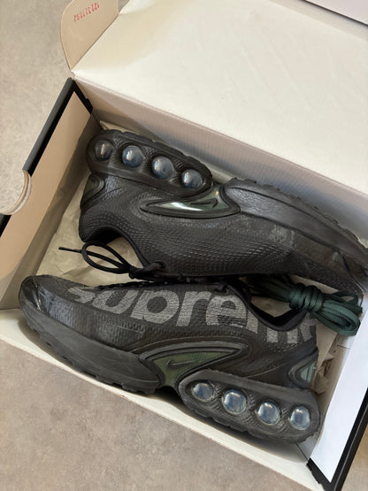 Supreme x Nike Air Max Dn SP (Str. 43)