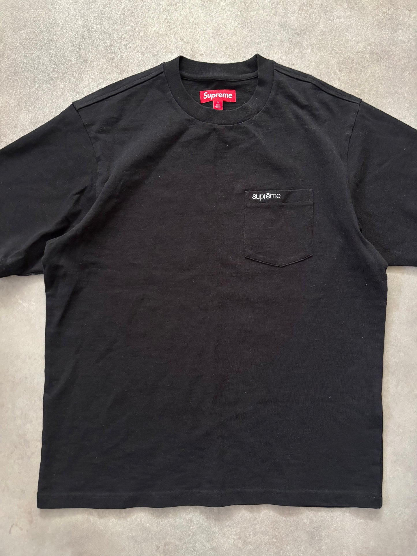 Supreme S/S Pocket Tee (Str. S)