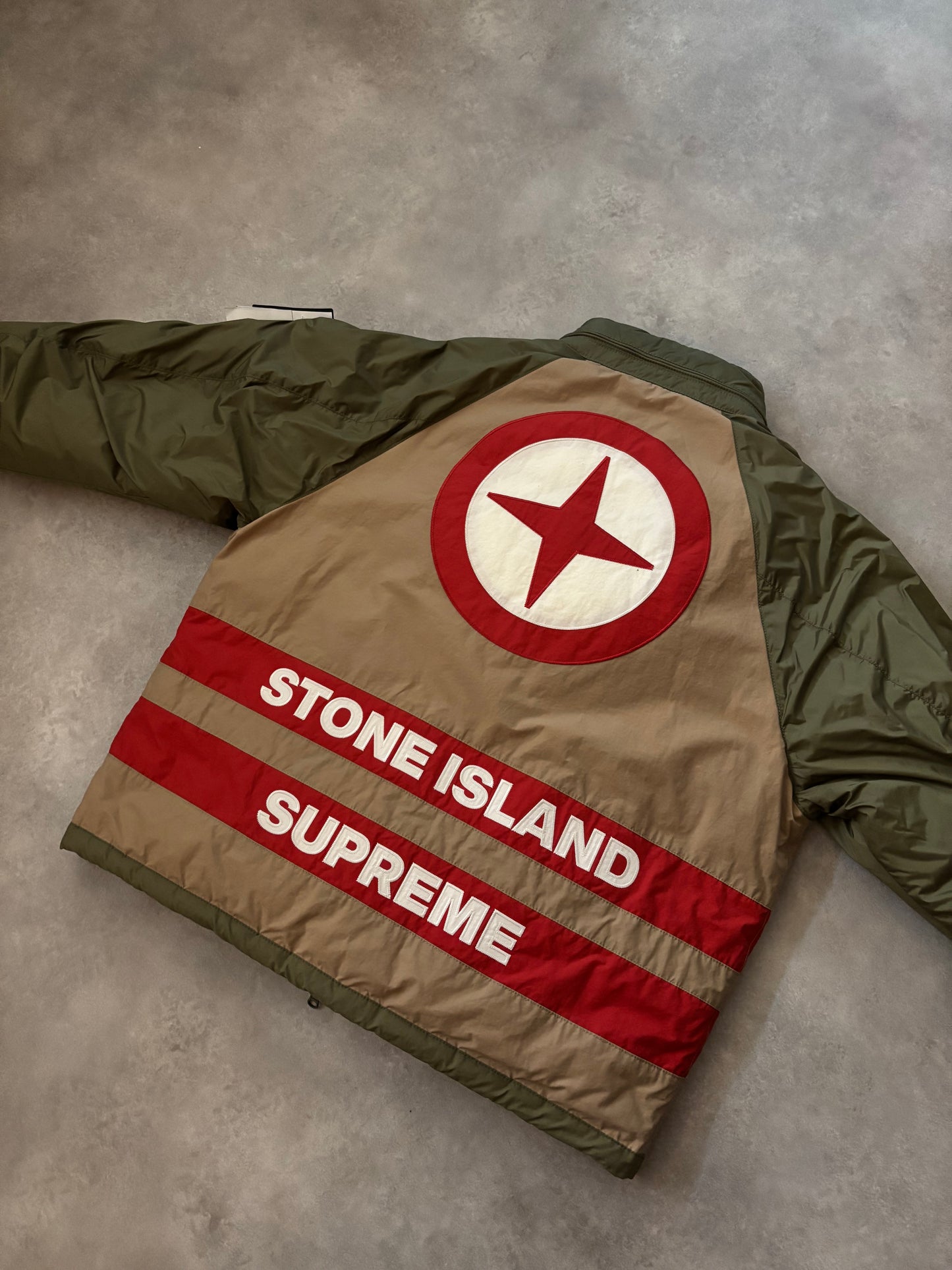 Supreme Stone Island Reversible Down Puffer Jacket  (Str. L)
