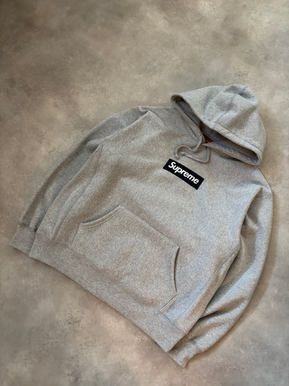 Supreme Box Logo Hooded Sweatshirt (Str. M)