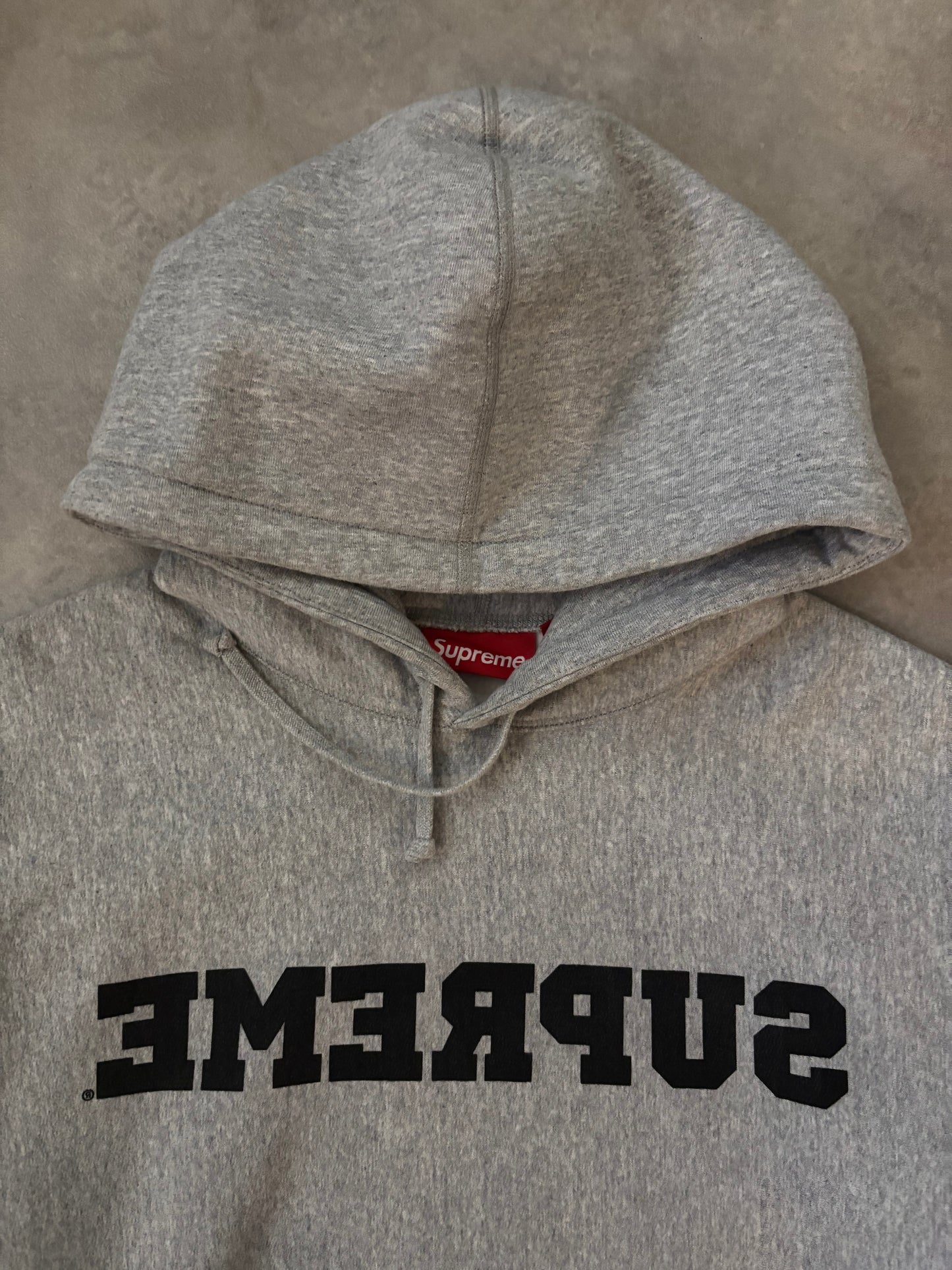 Supreme Reverse Hooded Sweatshirt (Str. M)