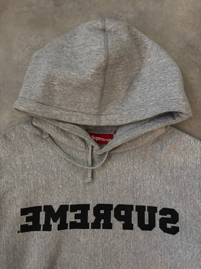 Supreme Reverse Hooded Sweatshirt (Str. M)