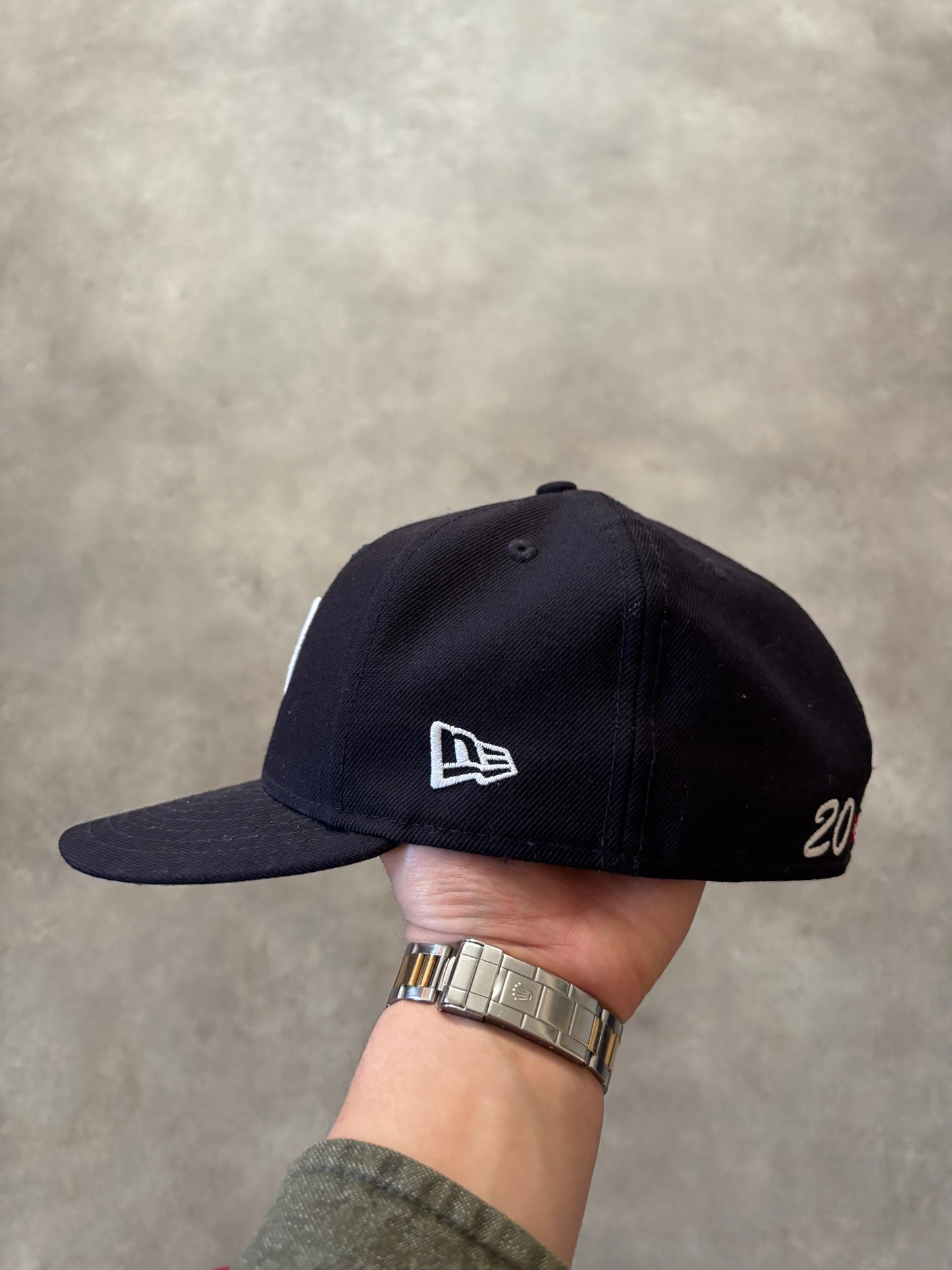 Supreme New Era Heart Fitted Cap (Str. 7-1/4)