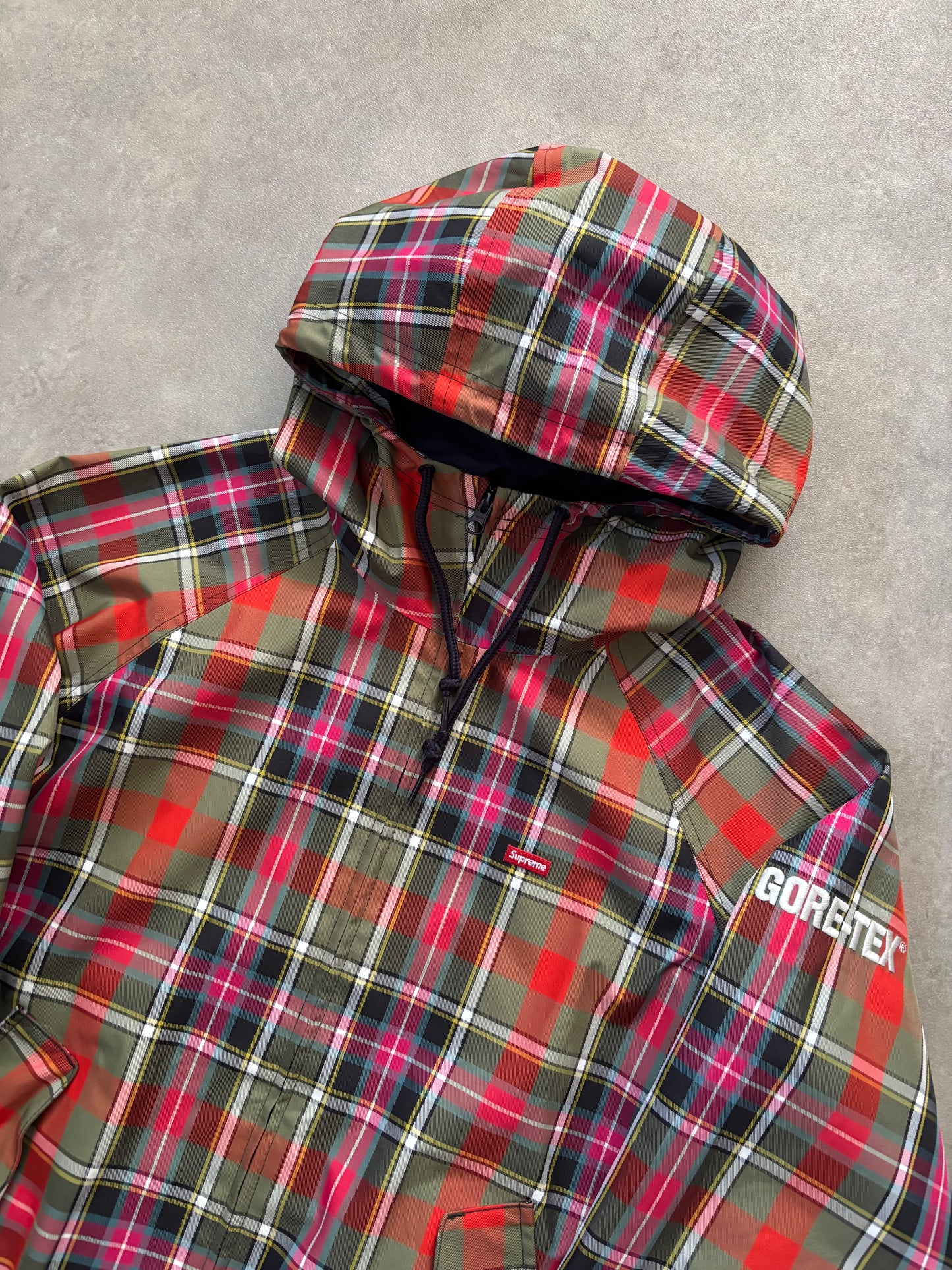Supreme GORE-TEX Hooded Harrington Jacket (Str. L)