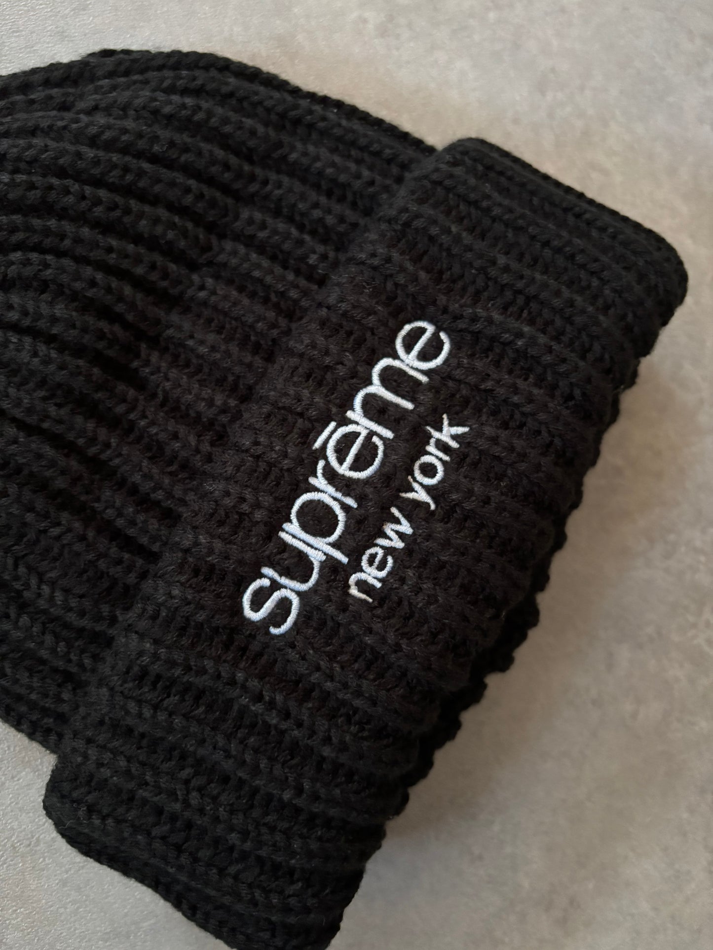 Supreme Chunky Ribbed Beanie