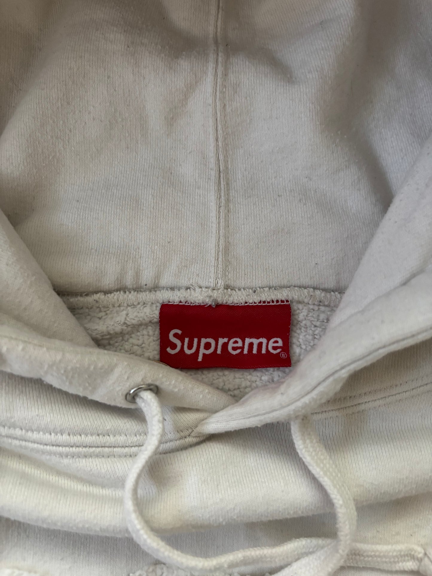 Supreme Set In Logo White Hoodie (Str. M)