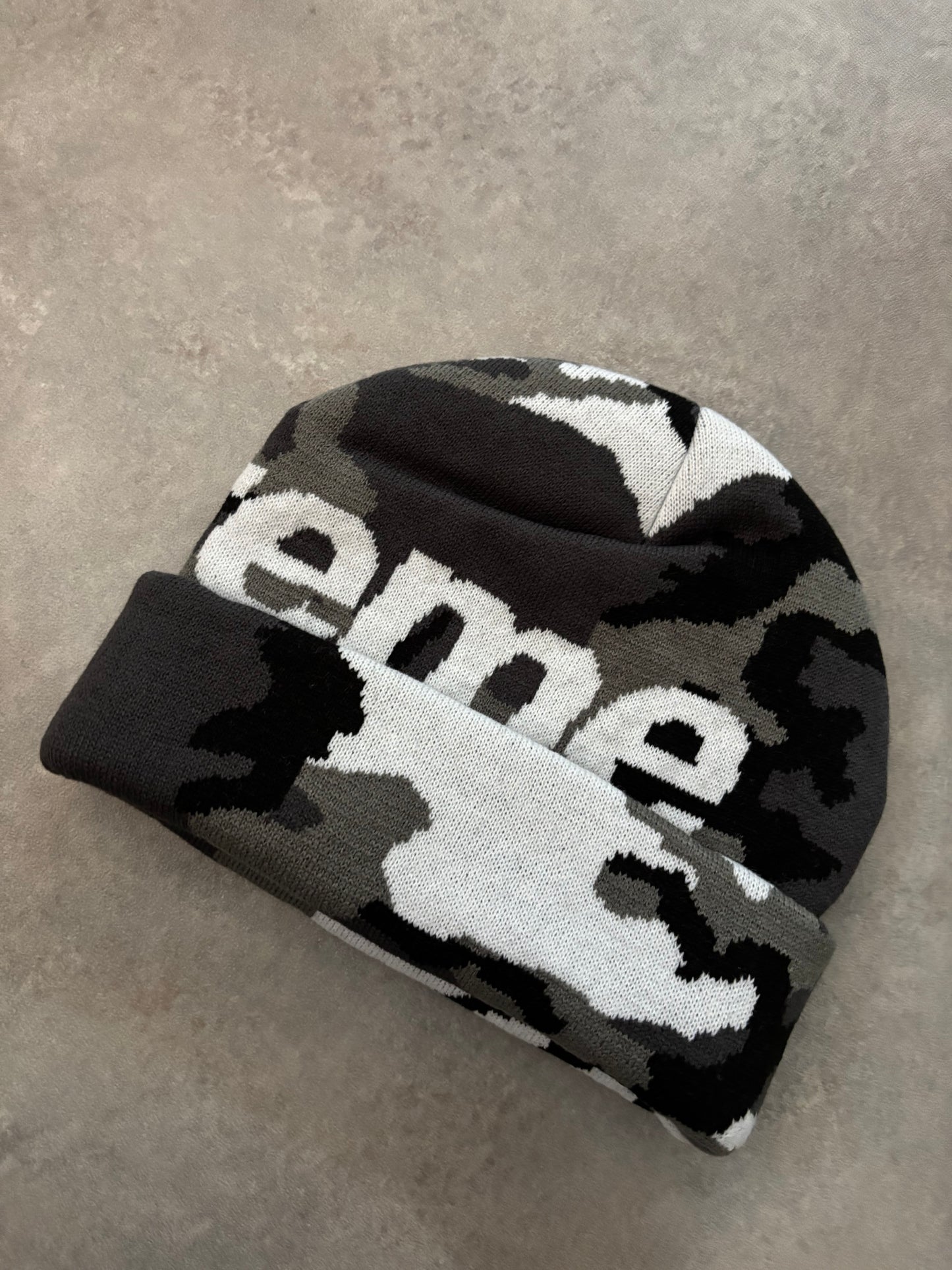Supreme Big Logo Beanie