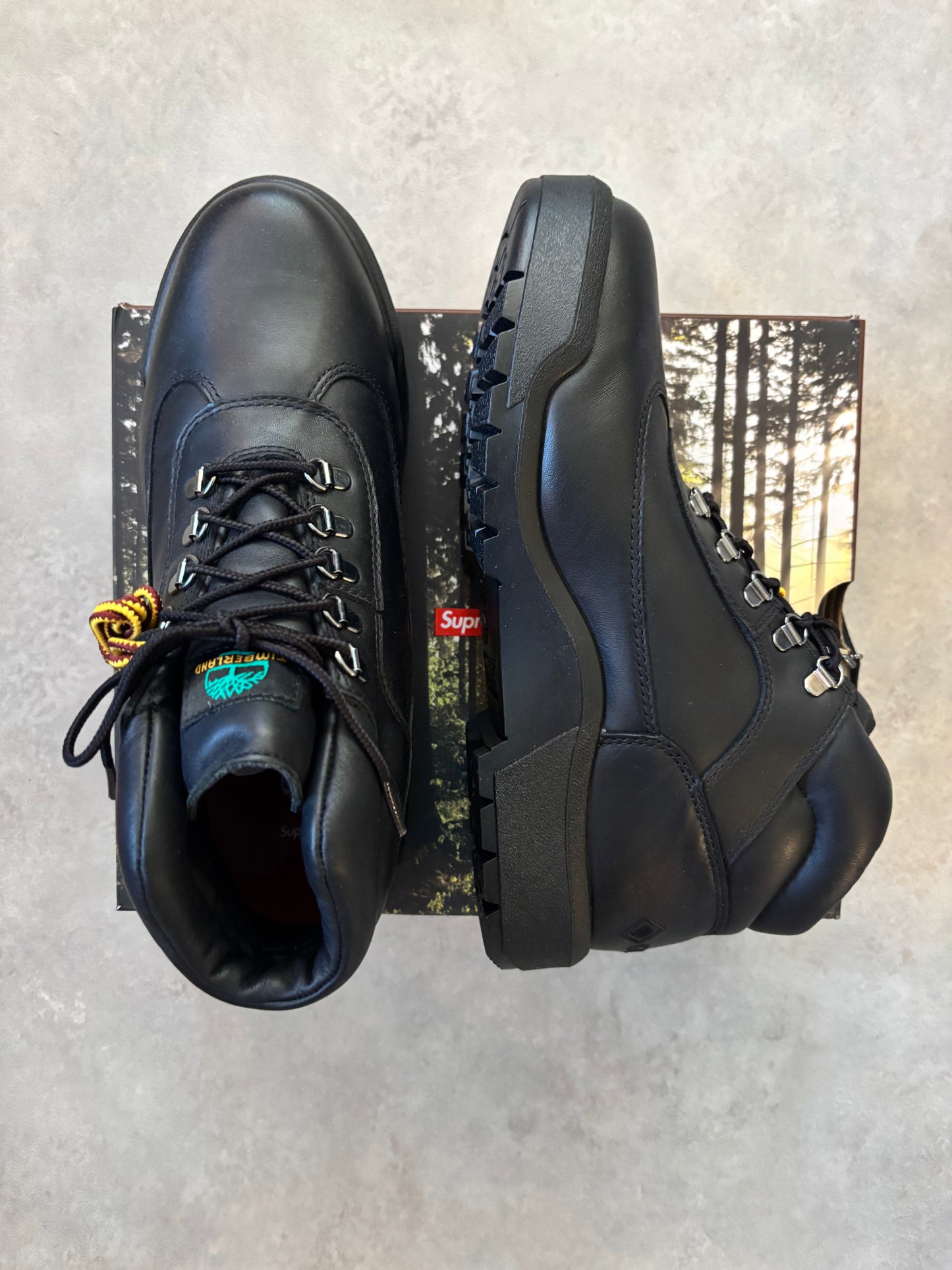 Supreme x Timberland Field Boot (Str. 43)