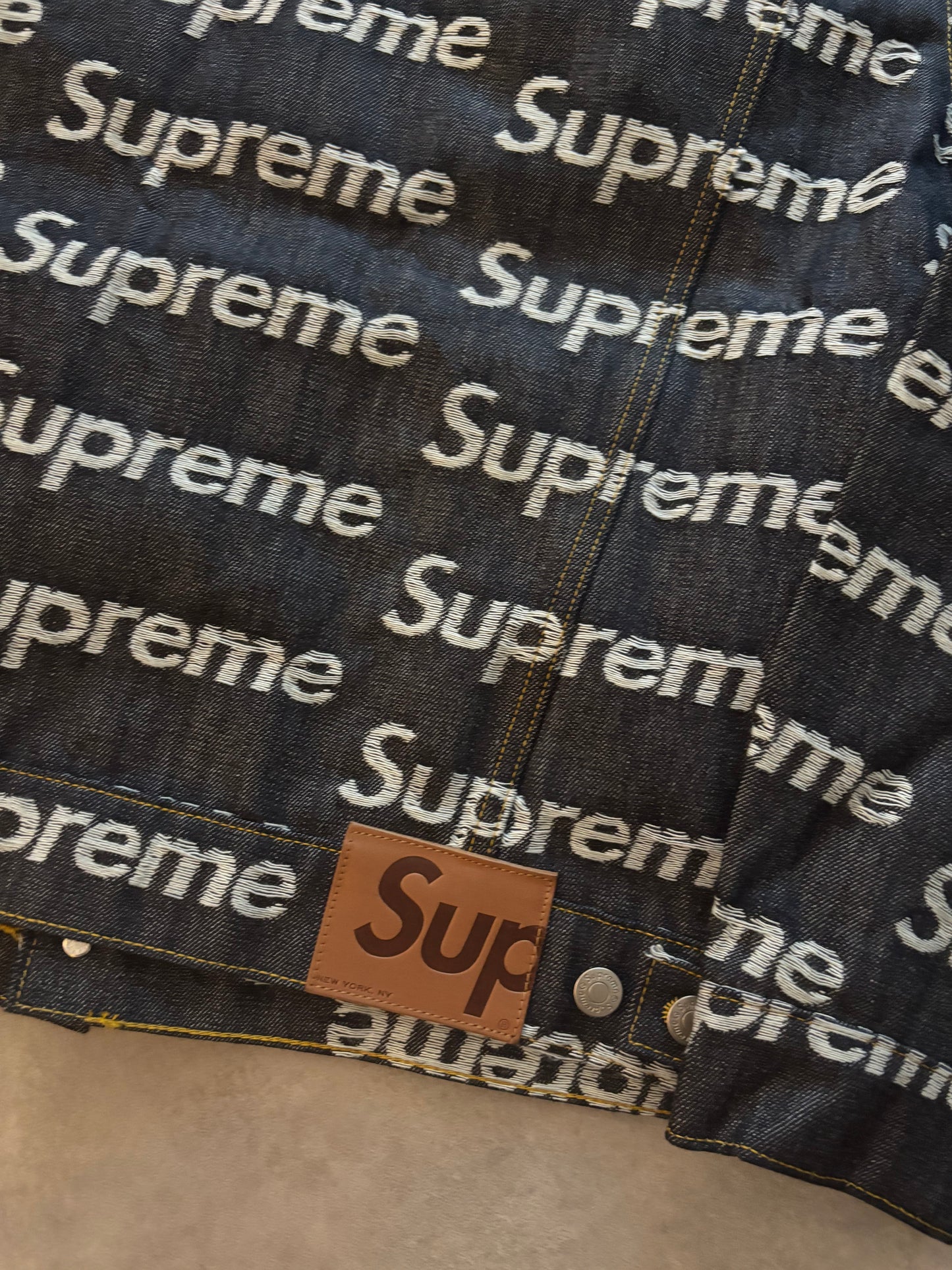 Supreme Jacquard Logos Denim Trucker Jacket (Str. L)