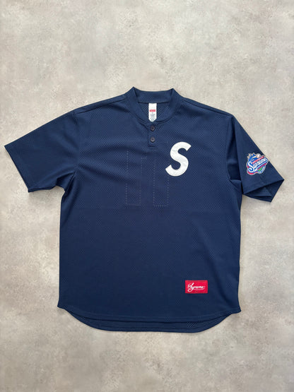 Supreme S Logo Baseball Henley (Str. M)