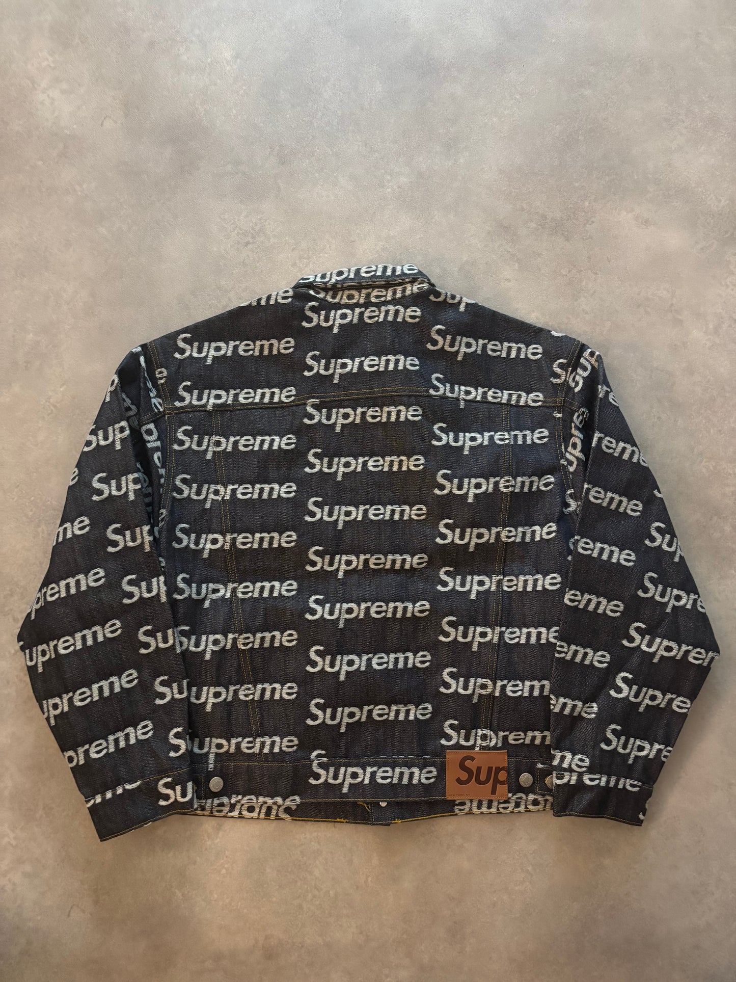 Supreme Jacquard Logos Denim Trucker Jacket (Str. L)